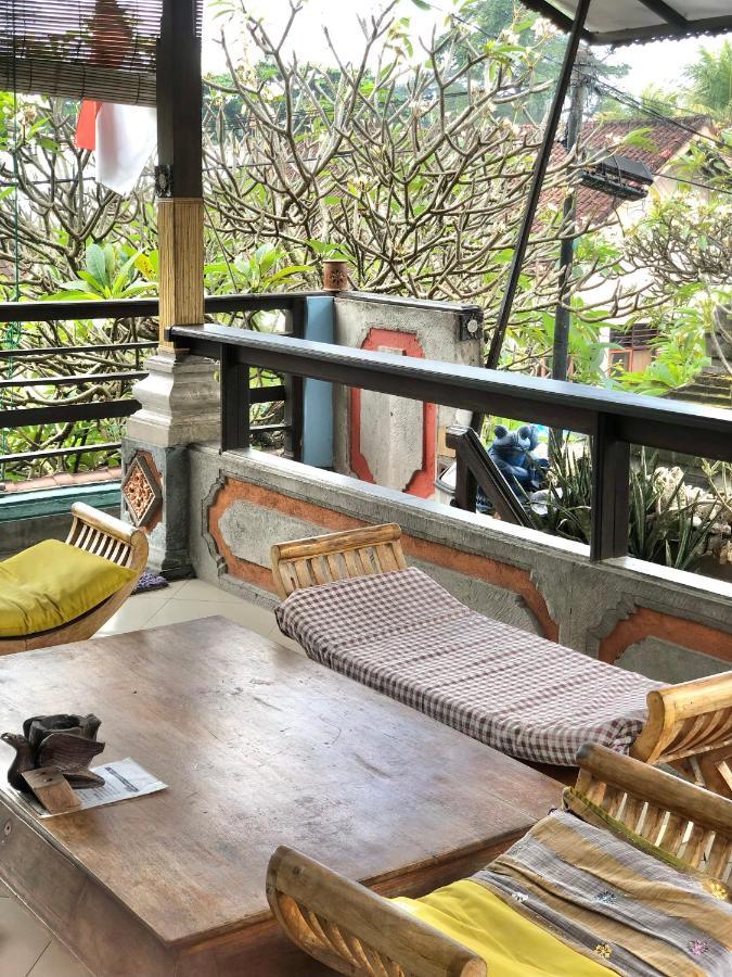 פדנגבאי Kayuna Homestay מראה חיצוני תמונה